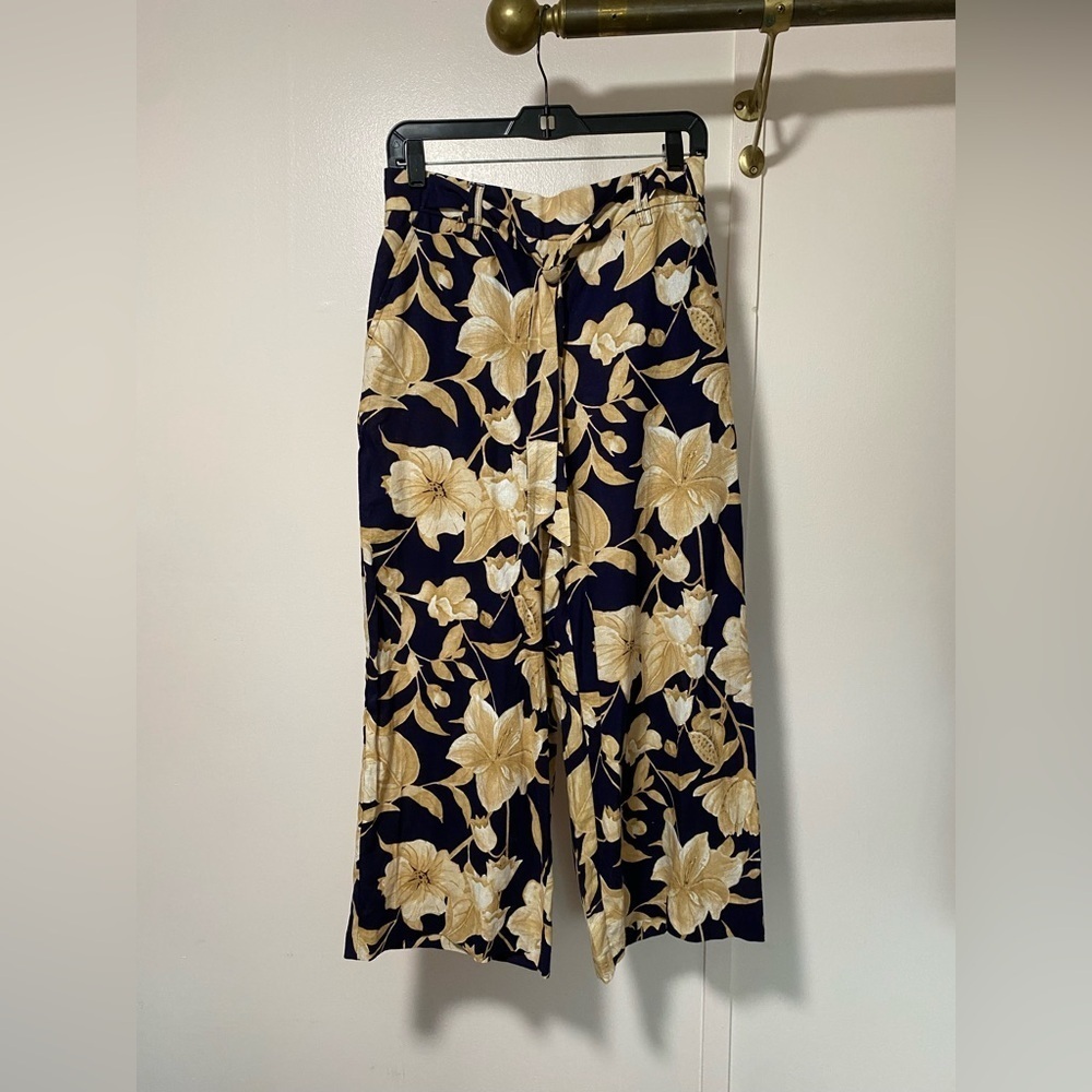 Joie -capri Floral Wide-Leg Pants in Navy and Gold NWOT